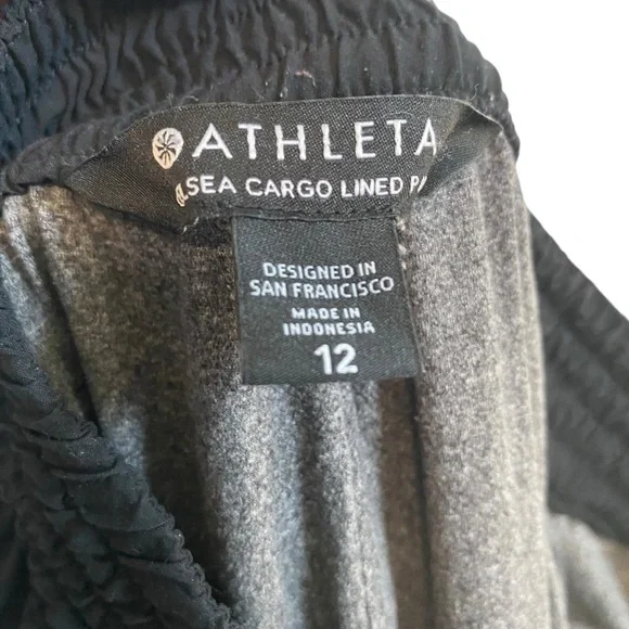 Athleta Black Cozy Athleisure High Rise Chelsea Cargo Lined Pant Size 12 - Picture 6 of 8
